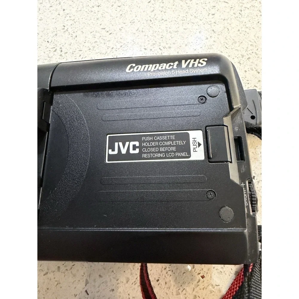 jvc compact vhs camcorder gr-axm210u‎ Working